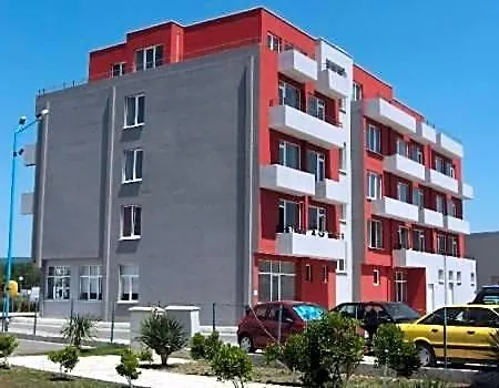 Szálloda Seasons 2